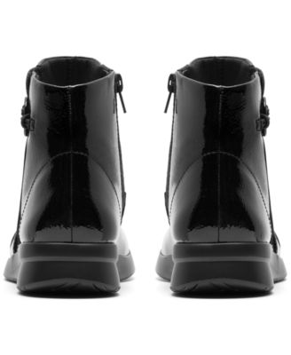 Collection Women's Ellowyn Deva Wedge Booties