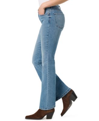 Petite Amanda Essential Flared High-Rise Jeans