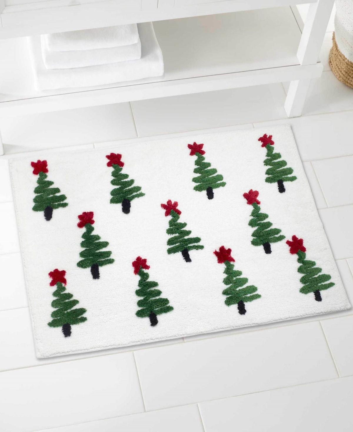 Avanti Ribbon Tree Polyester Bath Rug, 20" X 32" In White