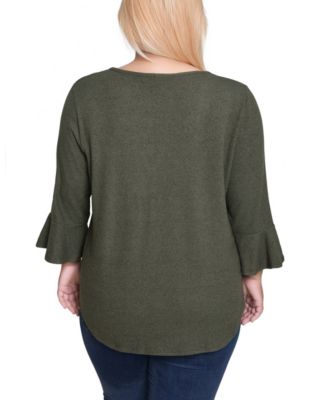 Plus Size 3/4 Bell Sleeve Top