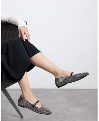 Women's Mary Jane Ballet Flats By XTI