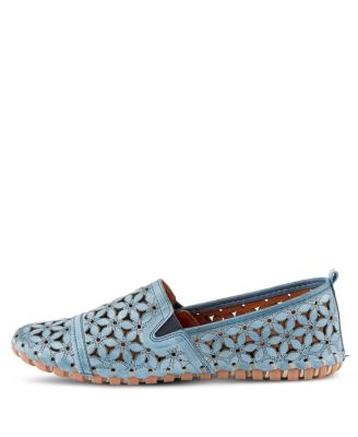 Flowerflow Laser-Cut Leather Loafer with Floral Detailing and Flexible Sole