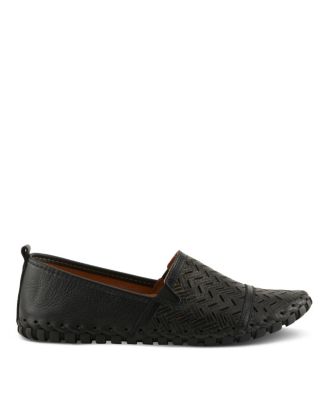Kapri Flexible Leather Loafer with Cutout Detail and Removable Arch Support Insole