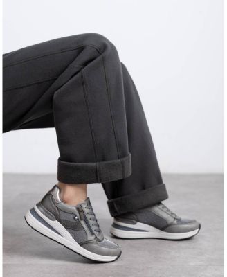 Women's Casual Sneakers By XTI