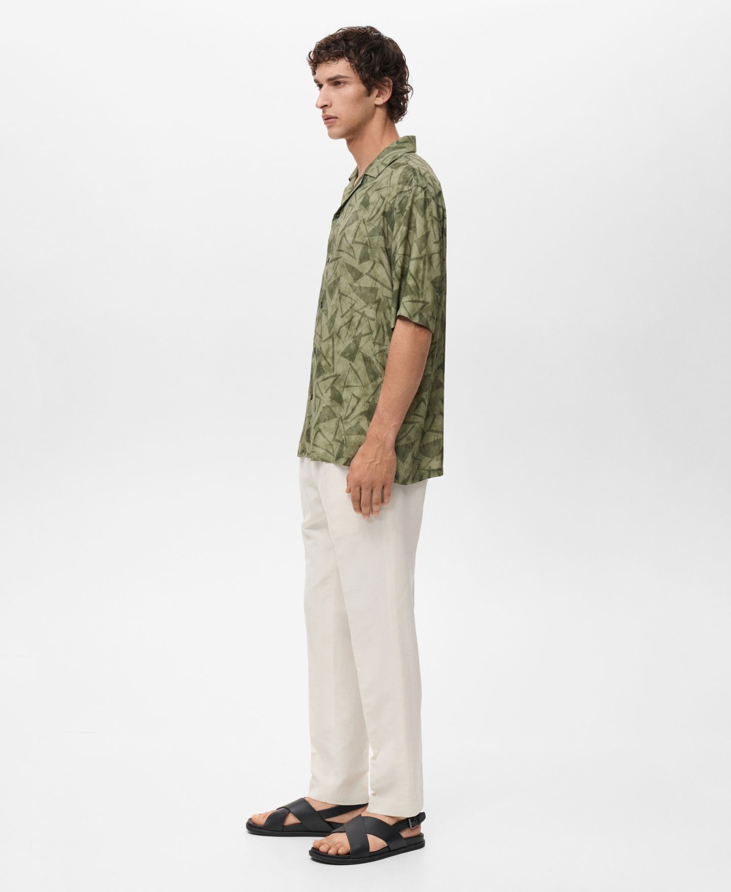 Мужская рубашка Mango Printed Bowling, цвет: Тёмный зелёный — фото 3