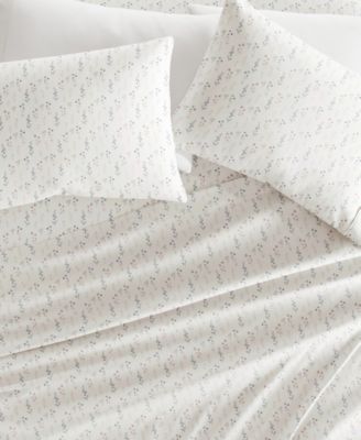 Delicate Blossoms 4-P.c. Sheet Set, King