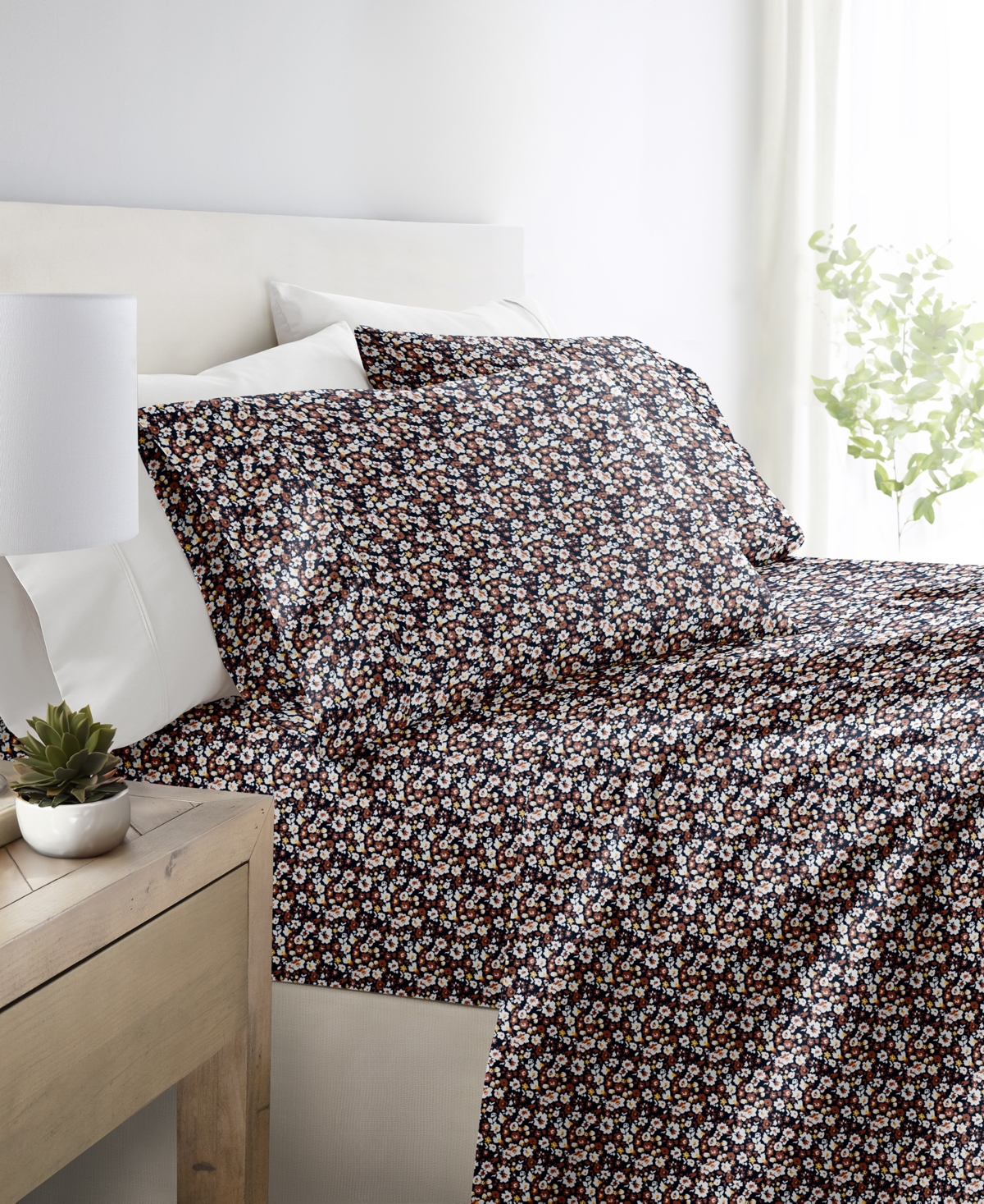 Ienjoy Home Delicate Blossoms 4-p.c. Sheet Set, Queen In Brown