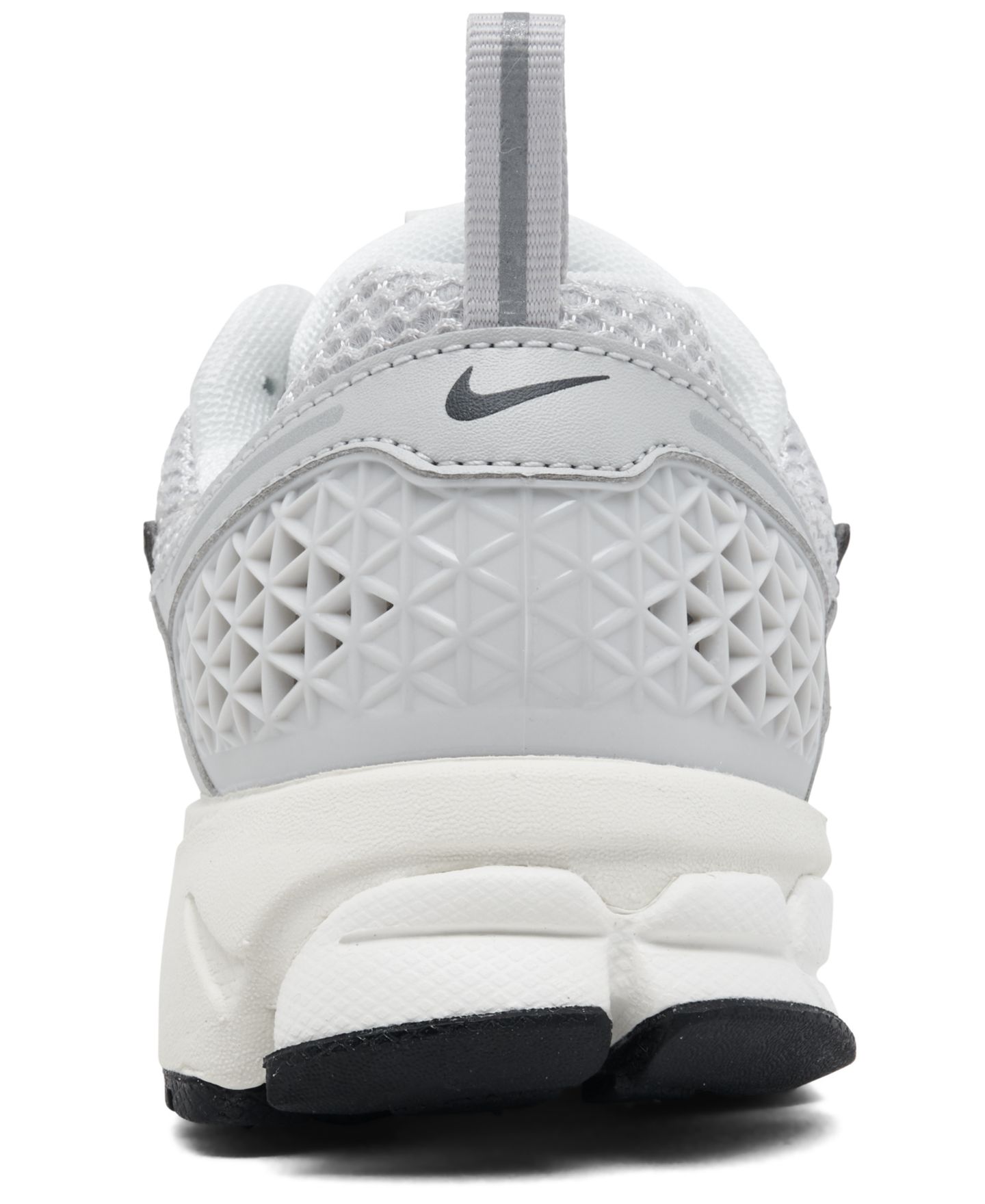 Детские беговые кроссовки Nike Vomero 5, цвет: Серебристый — фото 4