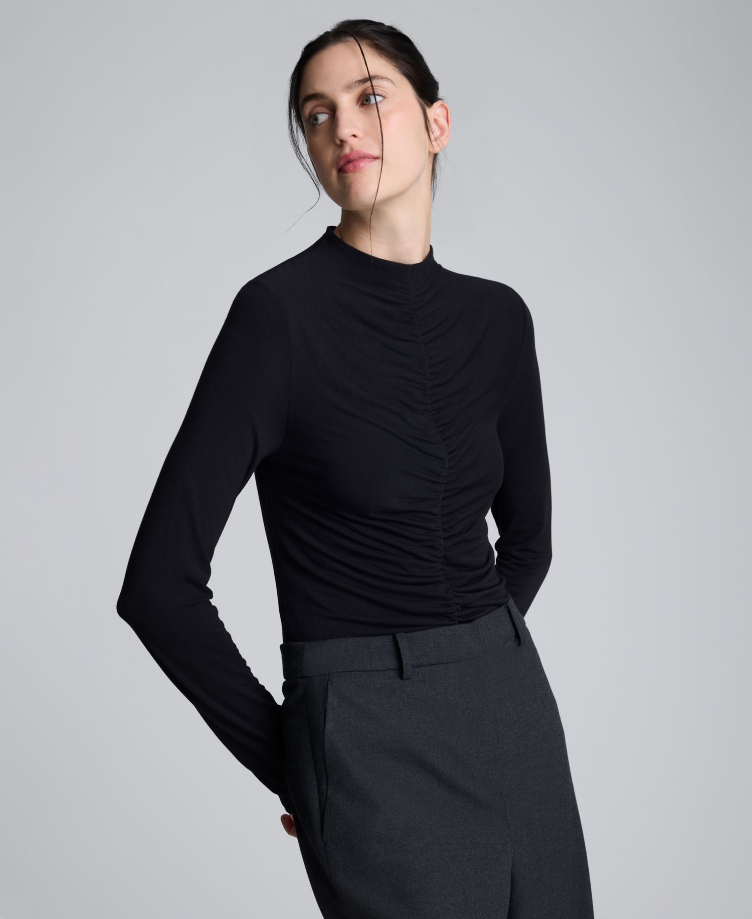 Women's Front Ruched Long Sleeve Top