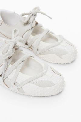 Women's RAW FABRIC SNEAKER