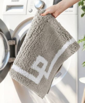 Madison Park Evan Tufted Cotton Bath Rug, 24" x 72"