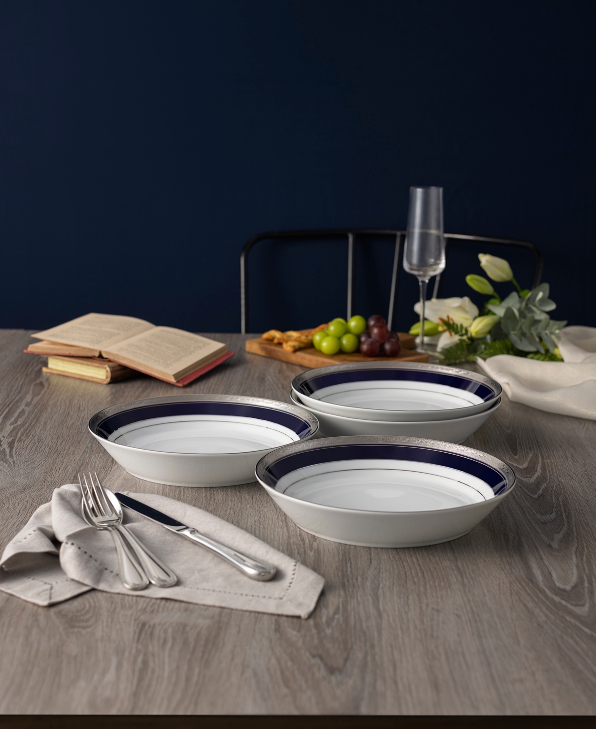 Noritake Crestwood Cobalt Platinum 4-Pc. Coupe Dinner Bowl Set, Service for 4