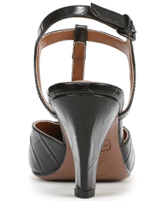 Women's Ovett Pointed Toe Strappy Shoes