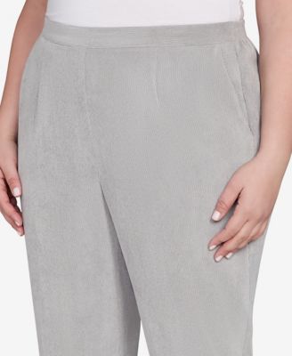 Plus Size Stockbridge Pull-On Corduroy Flat Front Short Length Pant
