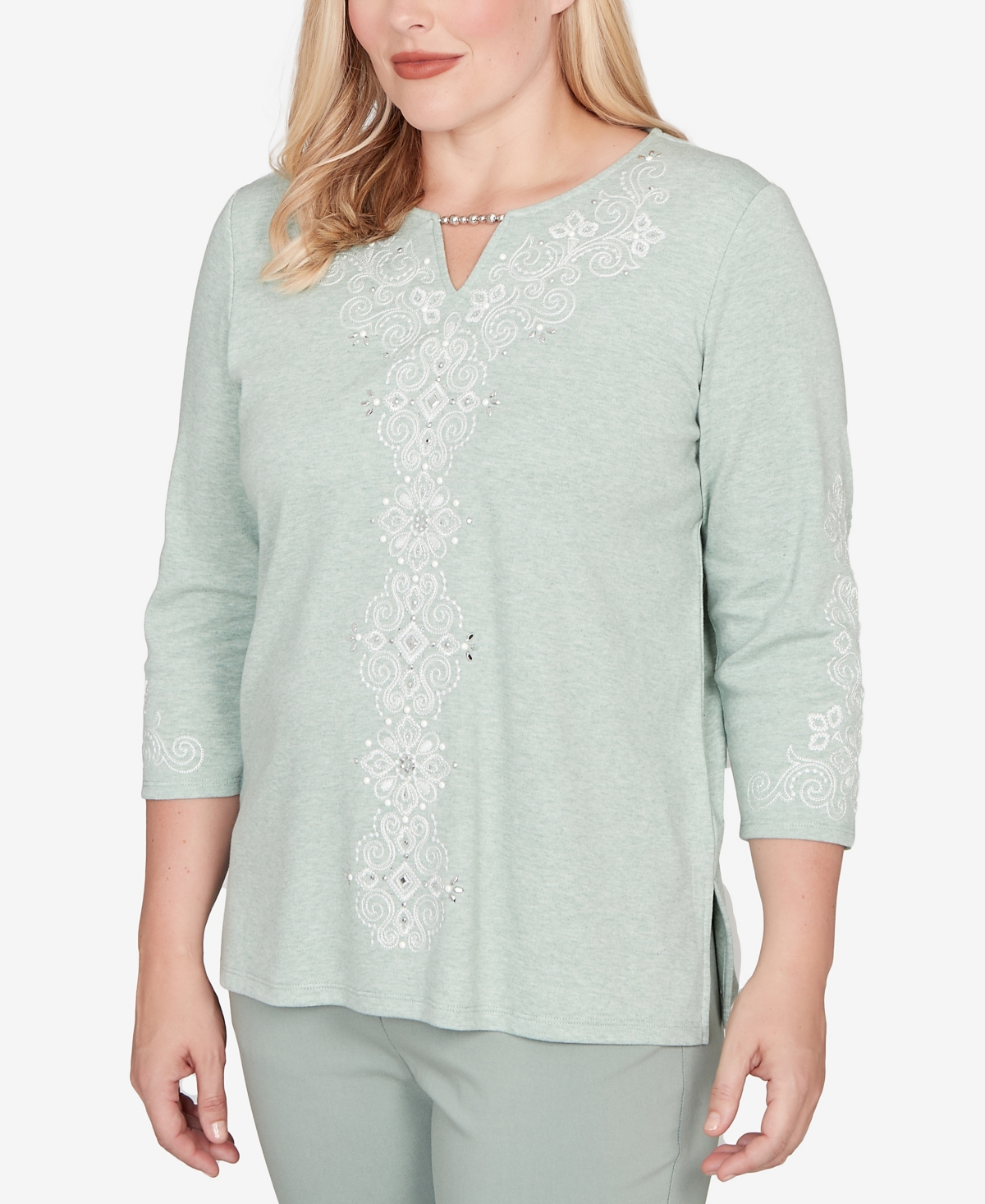 Alfred Dunner Plus Size Stockbridge Classic Fit Soft Embroidered Pattern Top In Green