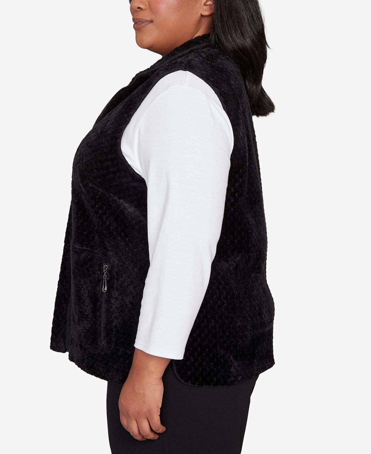 Alfred Dunner Plus Size Barcelona Plush Fleece Lined Mock Neck Vest In Black