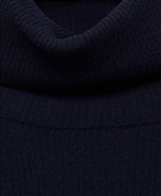 Women's Turtleneck Wool Sweater