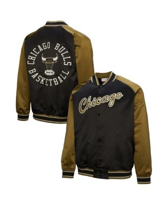 Mitchell & Ness - Men's&nbsp;Olive/Black Chicago Bulls Clutch Satin Raglan Full-Snap Jacket