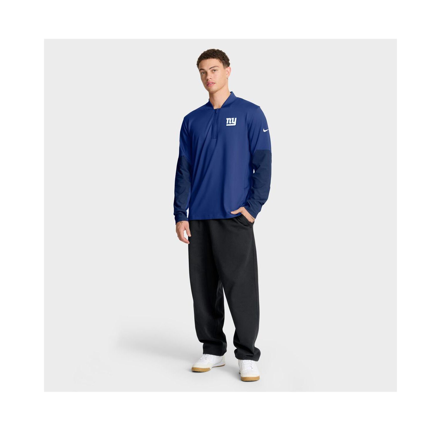 Men's Royal New York Giants Sideline Dri-FIT Half-Zip Pullover Hoodie