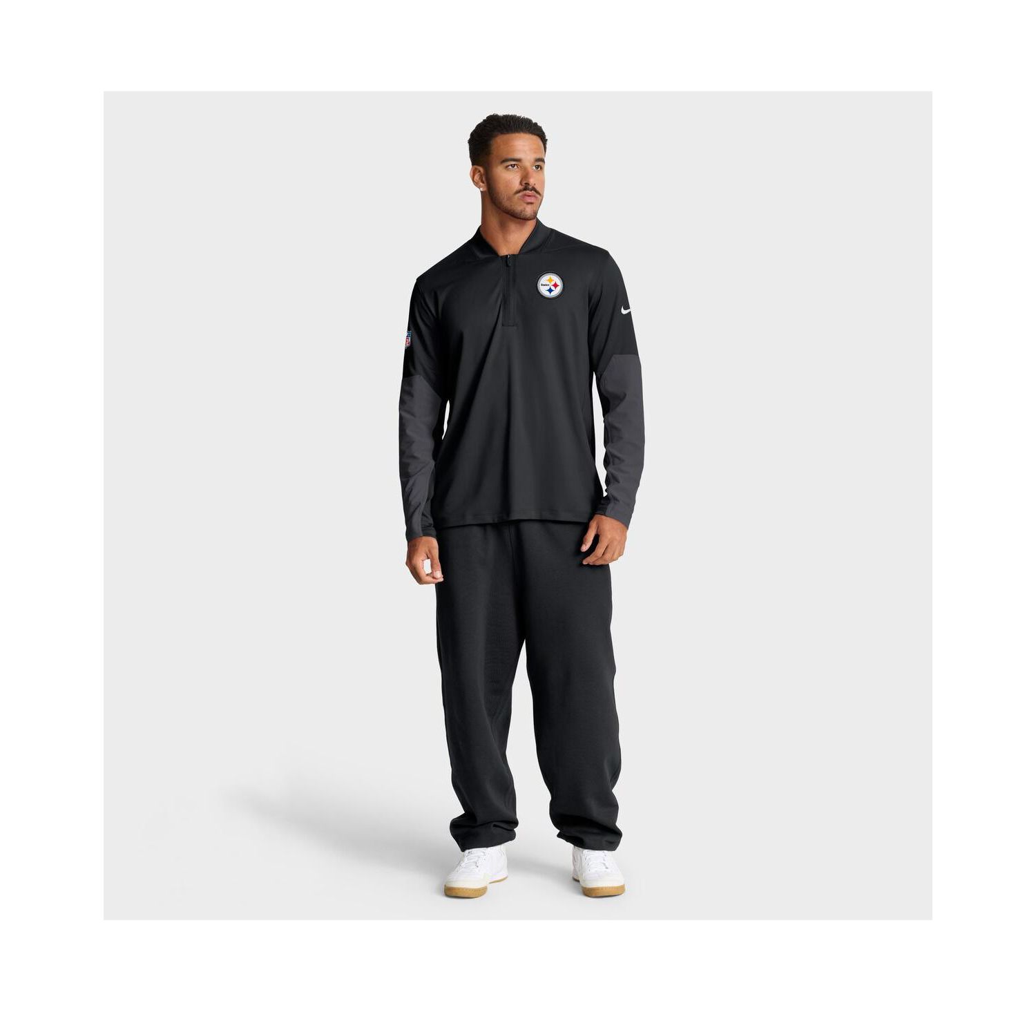 Men's Black Pittsburgh Steelers Sideline Dri-FIT Half-Zip Pullover Hoodie