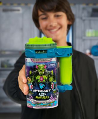 Beast Mutation S2 Assortment Chamber Playset