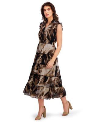 Petite Short Sleeve Tiered Midi Dress