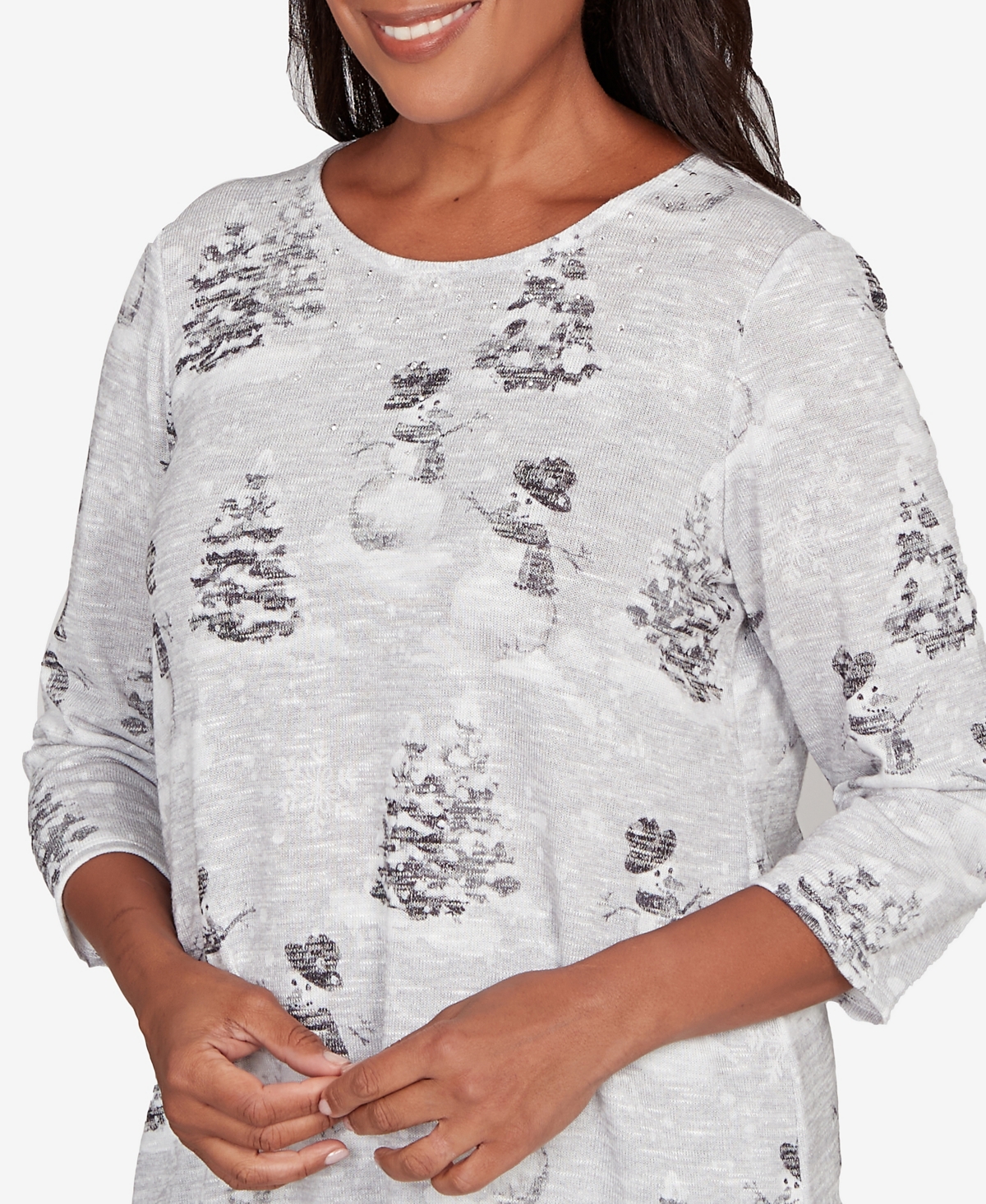 Alfred Dunner Petite Stockbridge Playful Snowmen Scene Knit Top In Gray