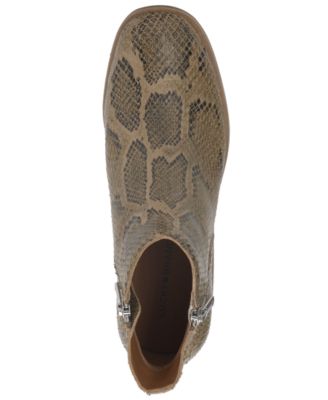 Women's Baelee Round Toe Ankle Bootie