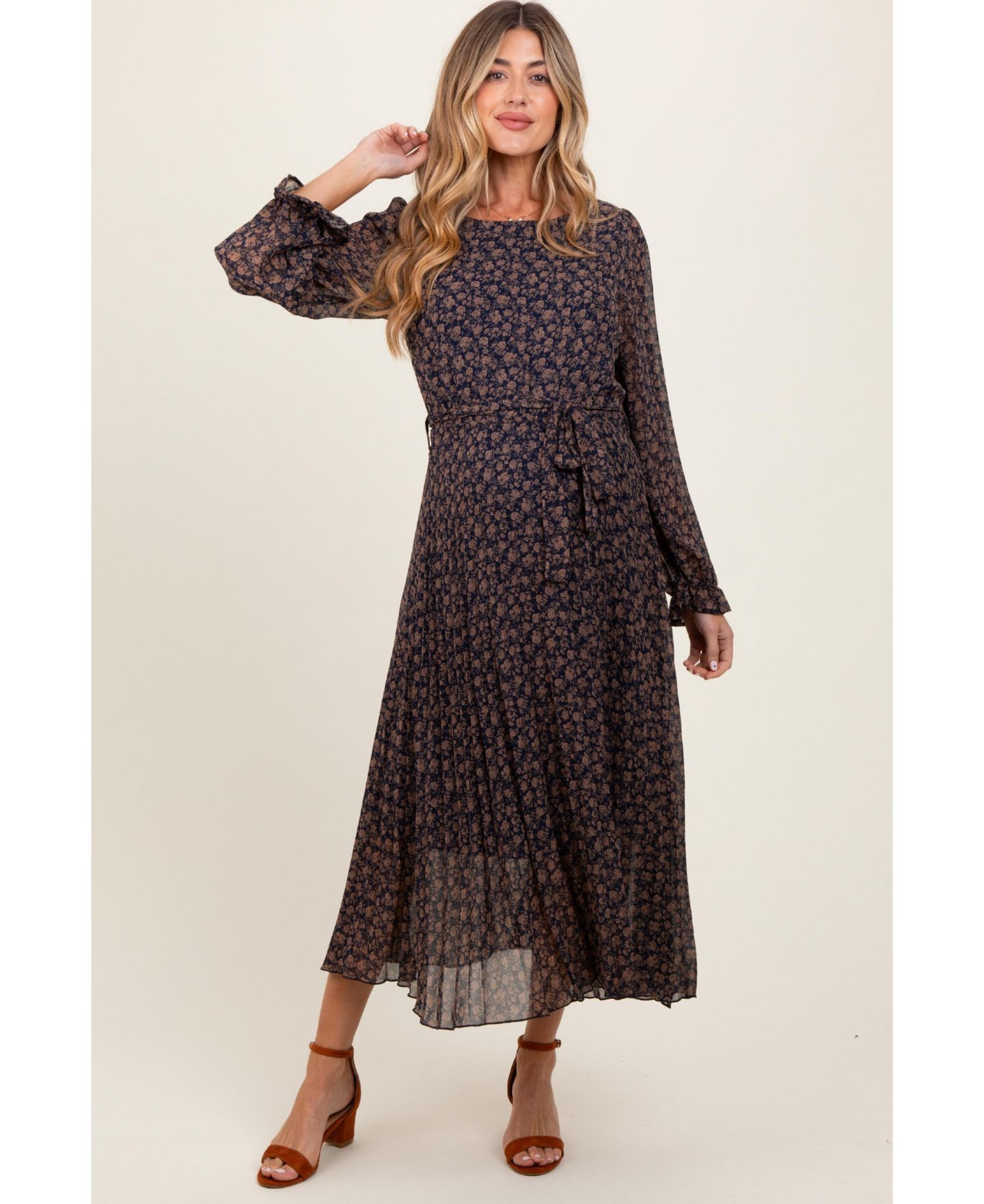 Женское платье Pinkblush Navy Blue Floral Front Tie Pleated Midi, цвет: Тёмно-синий — фото 1