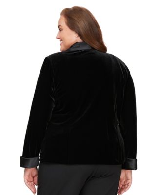 Plus Size Velvet Blazer & Sleeveless Top