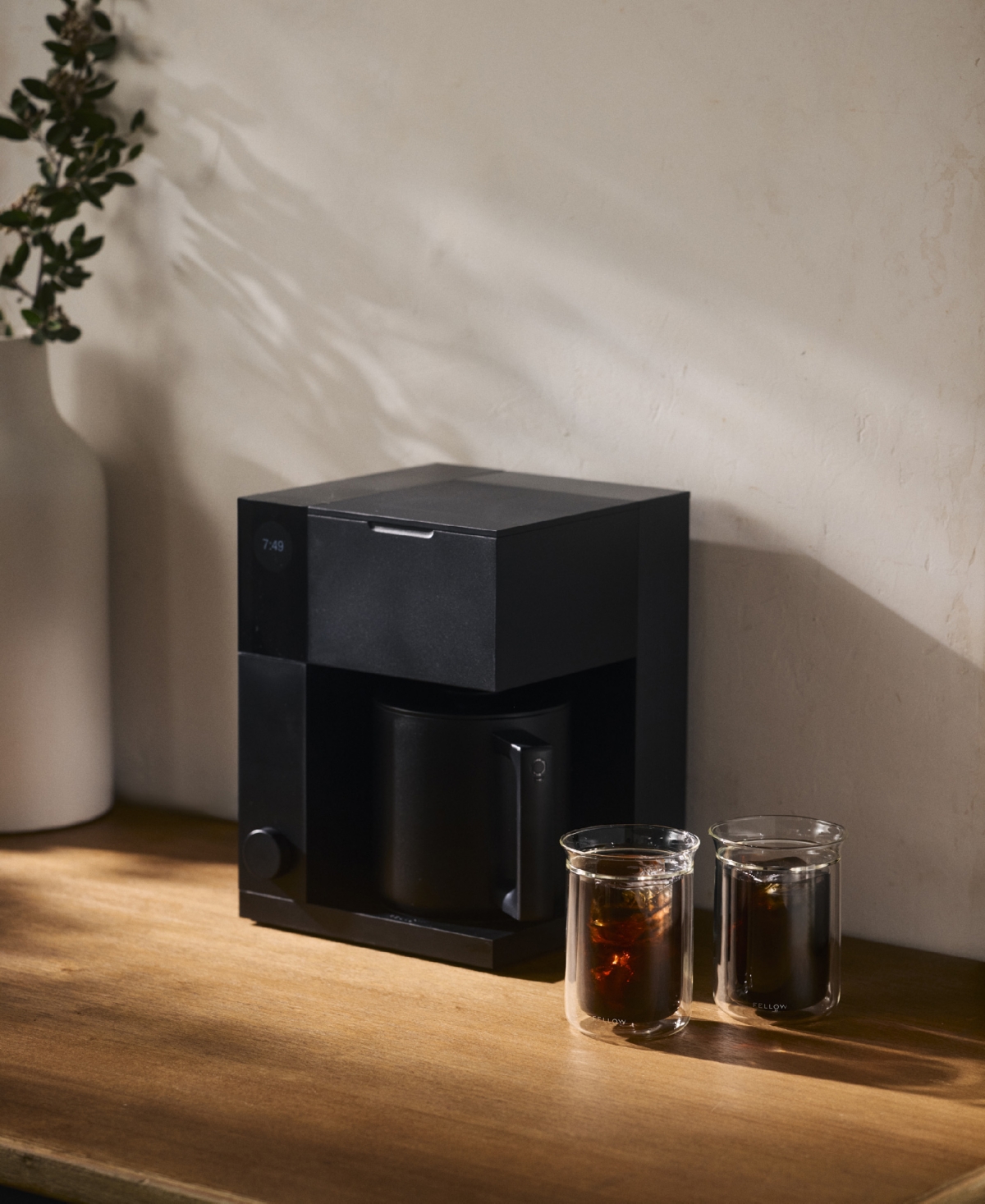 Fellow Aiden 1.5-liter Precision Coffee Maker In Black