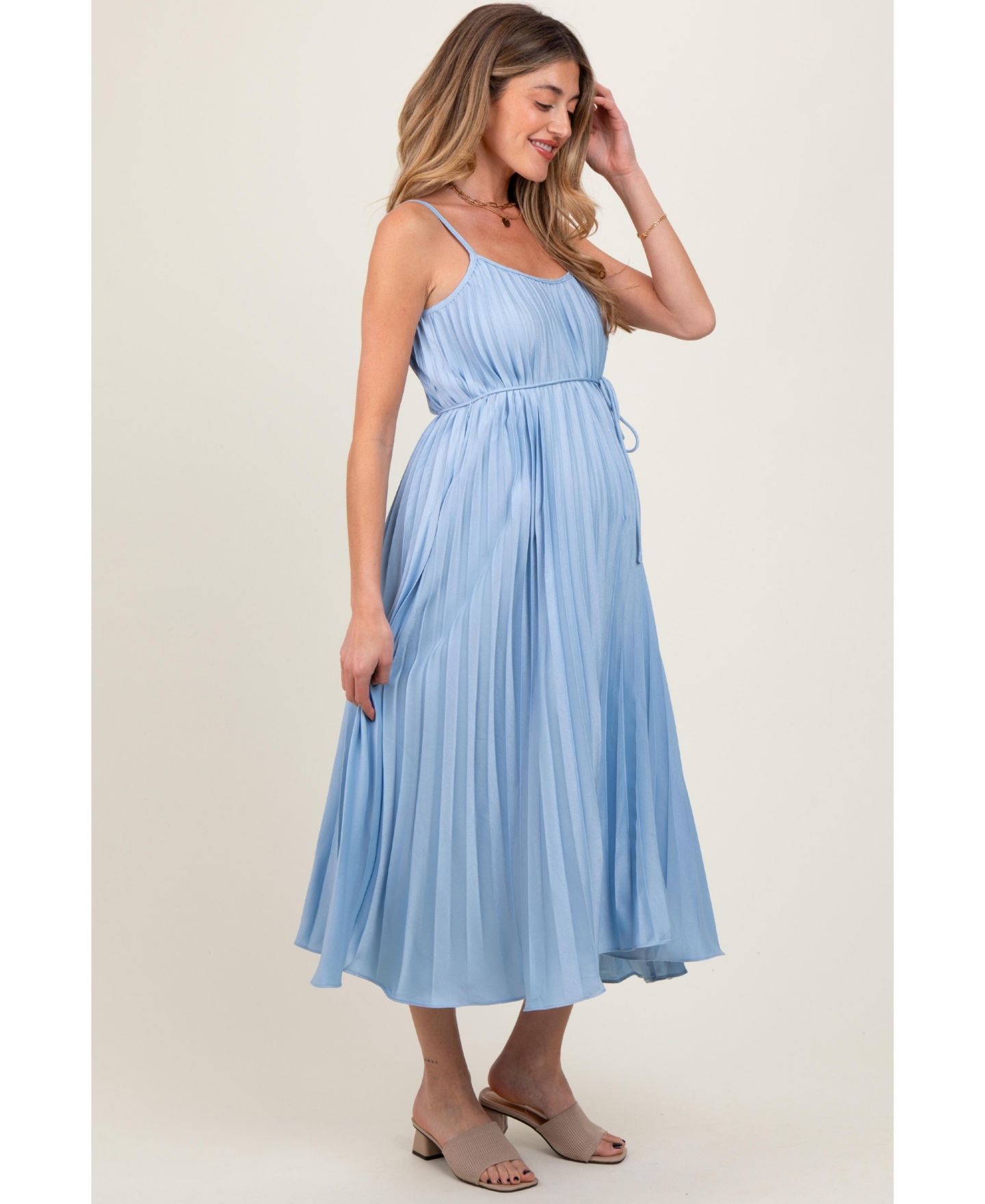 Женское платье Pinkblush Light Blue Pleated Sash Tie Midi, цвет: Светлый синий — фото 4