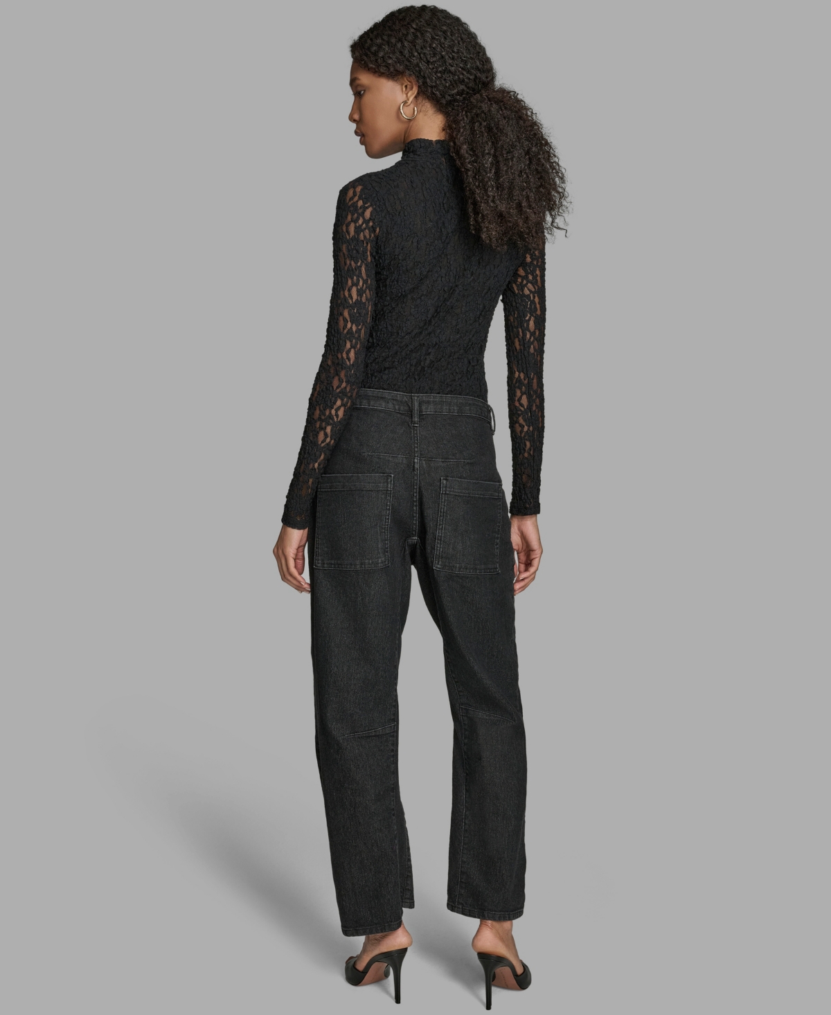 Bcbg Women's Barrel Leg Knee Seam Mid Rise Jeans In Black