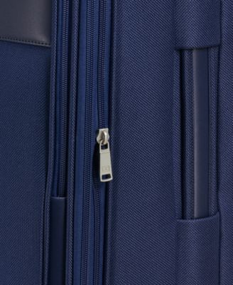 Collingwood 21" Luggage