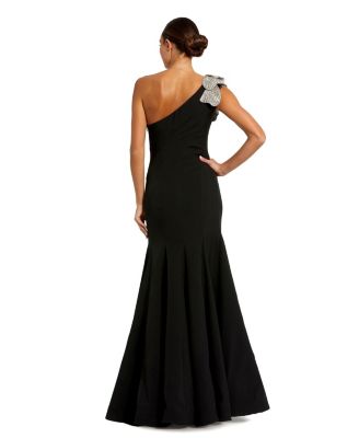 Women's Crepe One Shoulder Gown With Flower