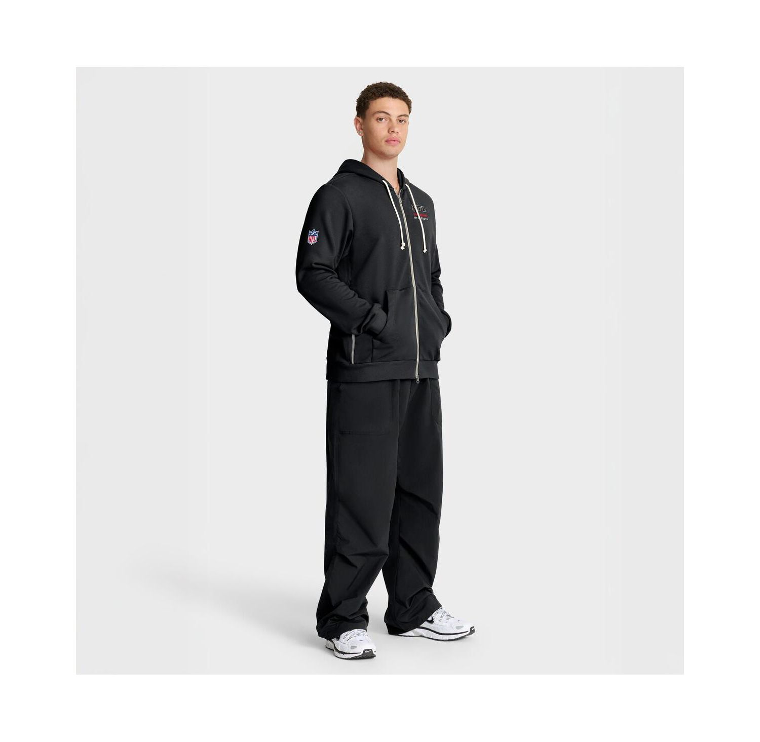 Men's Black Atlanta Falcons Sideline Standard Issue Utility Player Dri-FIT Full-Zip Hoodie