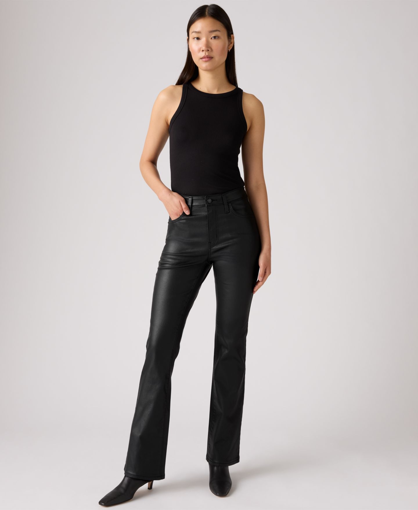 Женские джинсы Levi's 725 Coated High-Waist Classic Stretch Bootcut, цвет: Coated Caviar — фото 1