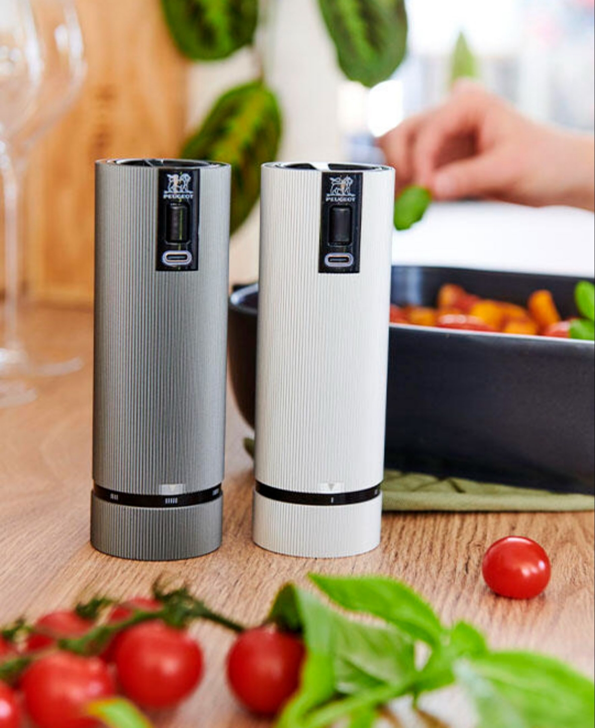 Peugeot Line u'Select 6" Electric Zirlion Salt Mill