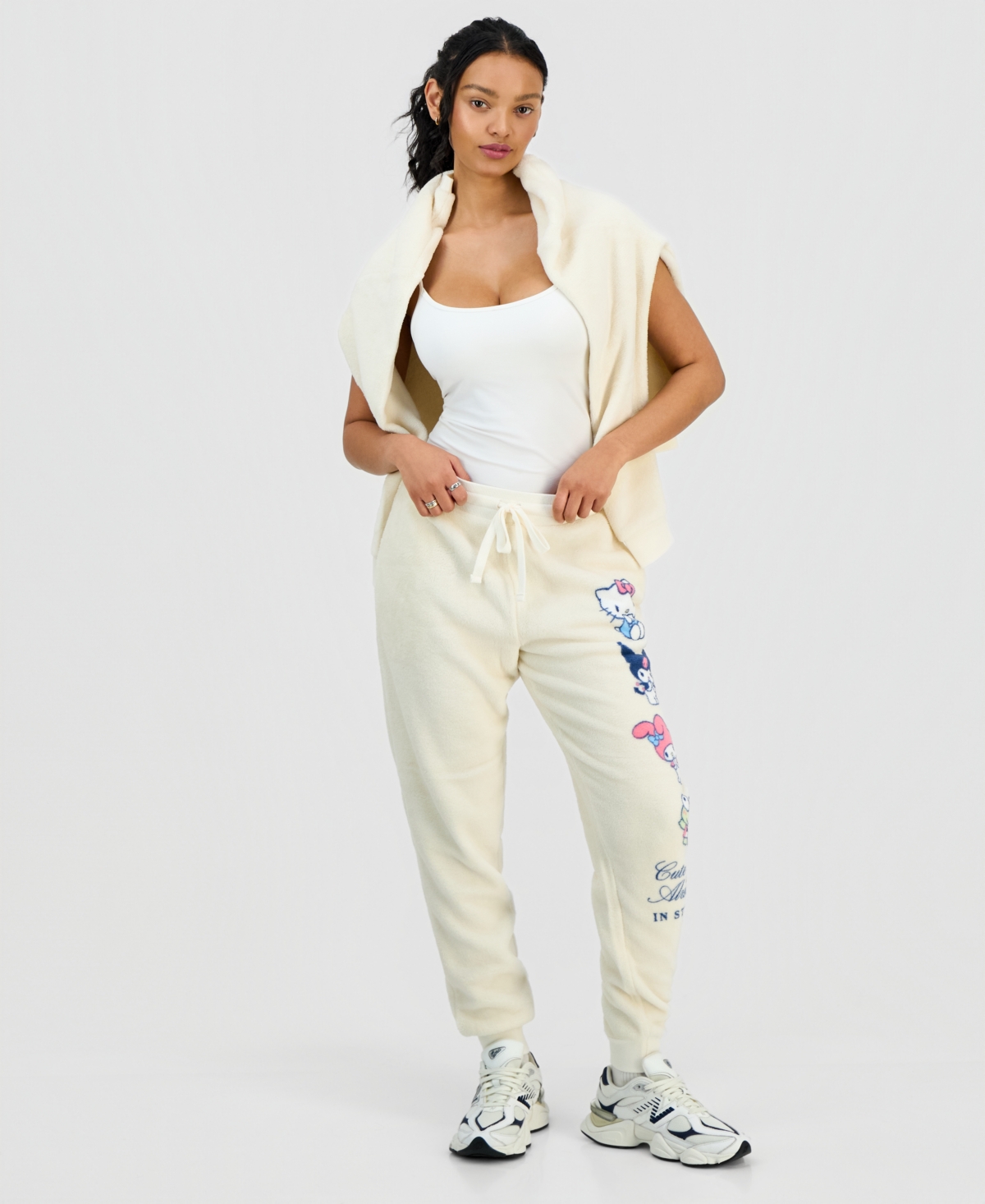 Love Tribe Juniors' Hello Kitty & Friends Woobie Jogger Pants In White
