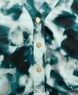 Plus Size V-Neck Long-Sleeve Top