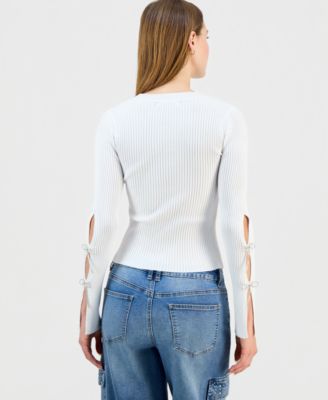 Juniors' Scoop-Neck Rhinestone-Bow-Trim Sweater 