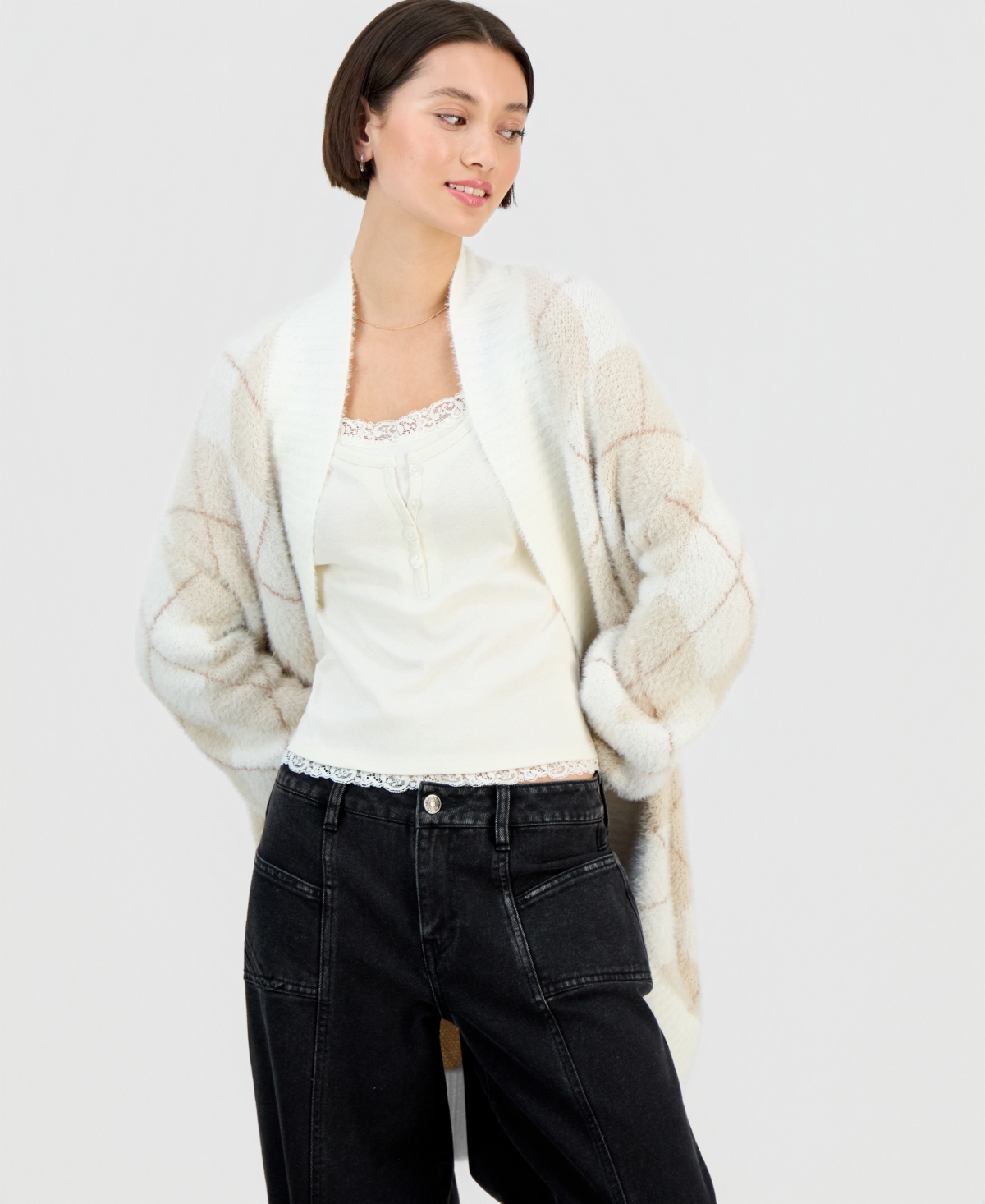 Hippie Rose Juniors' Open-front Eyelash Cardigan In White