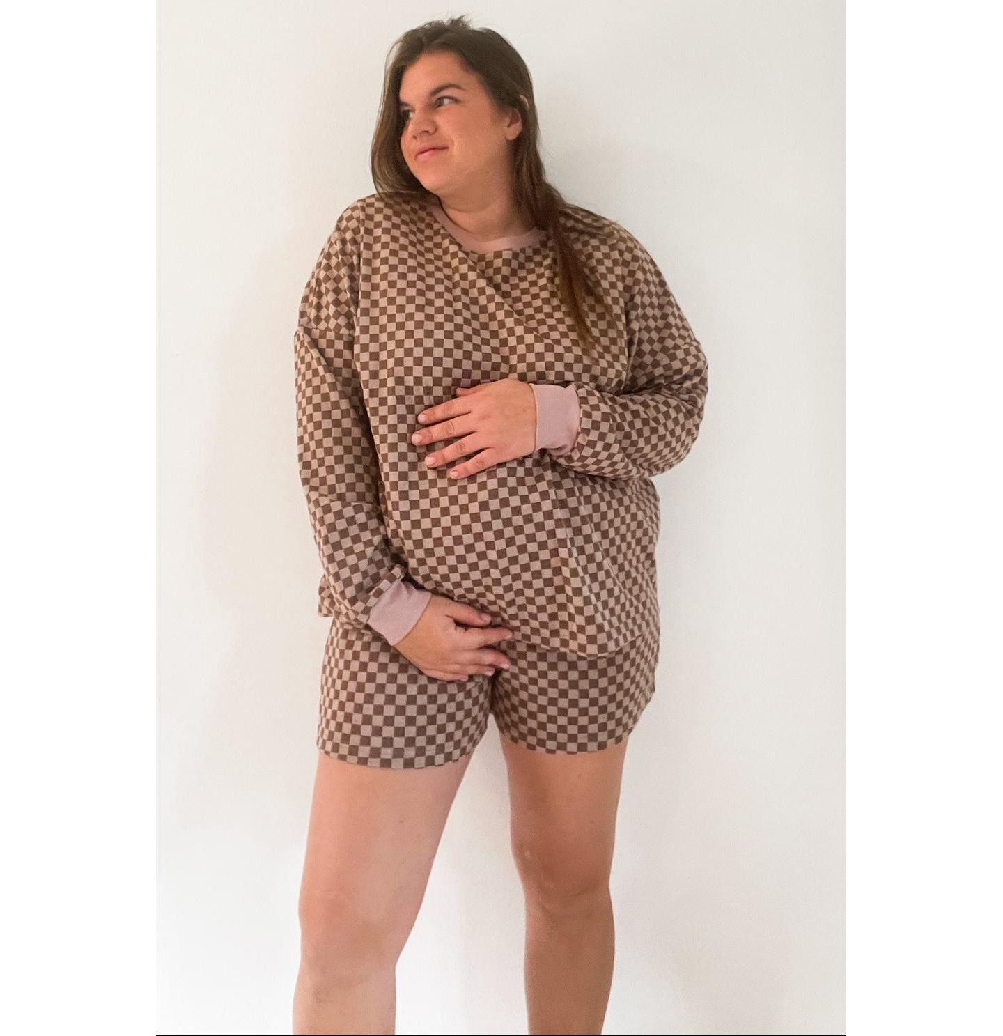 Женский комплект Pinkblush Mocha Checkered Plaid Pullover Shorts Set, цвет: Мокко — фото 4