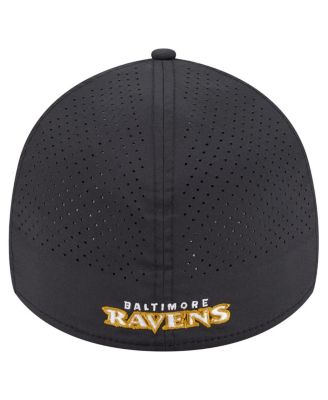 Men's Black Baltimore Ravens Perforated 39THIRTY Flex Hat