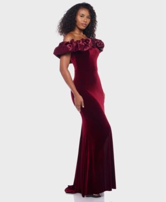 Juniors' Velvet Ruffled Off-The-Shoulder Gown