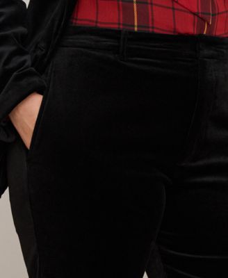 Plus Size Stretch Velvet Cropped Pant