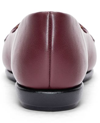 Women's Bell Almond Toe Ballet Flats