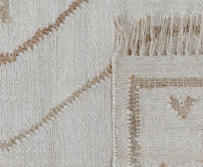 Sona Amell 3'x5' Area Rug