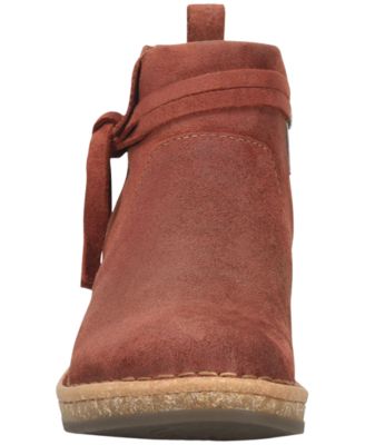 Women's Vaughn Round Toe Regular Booties