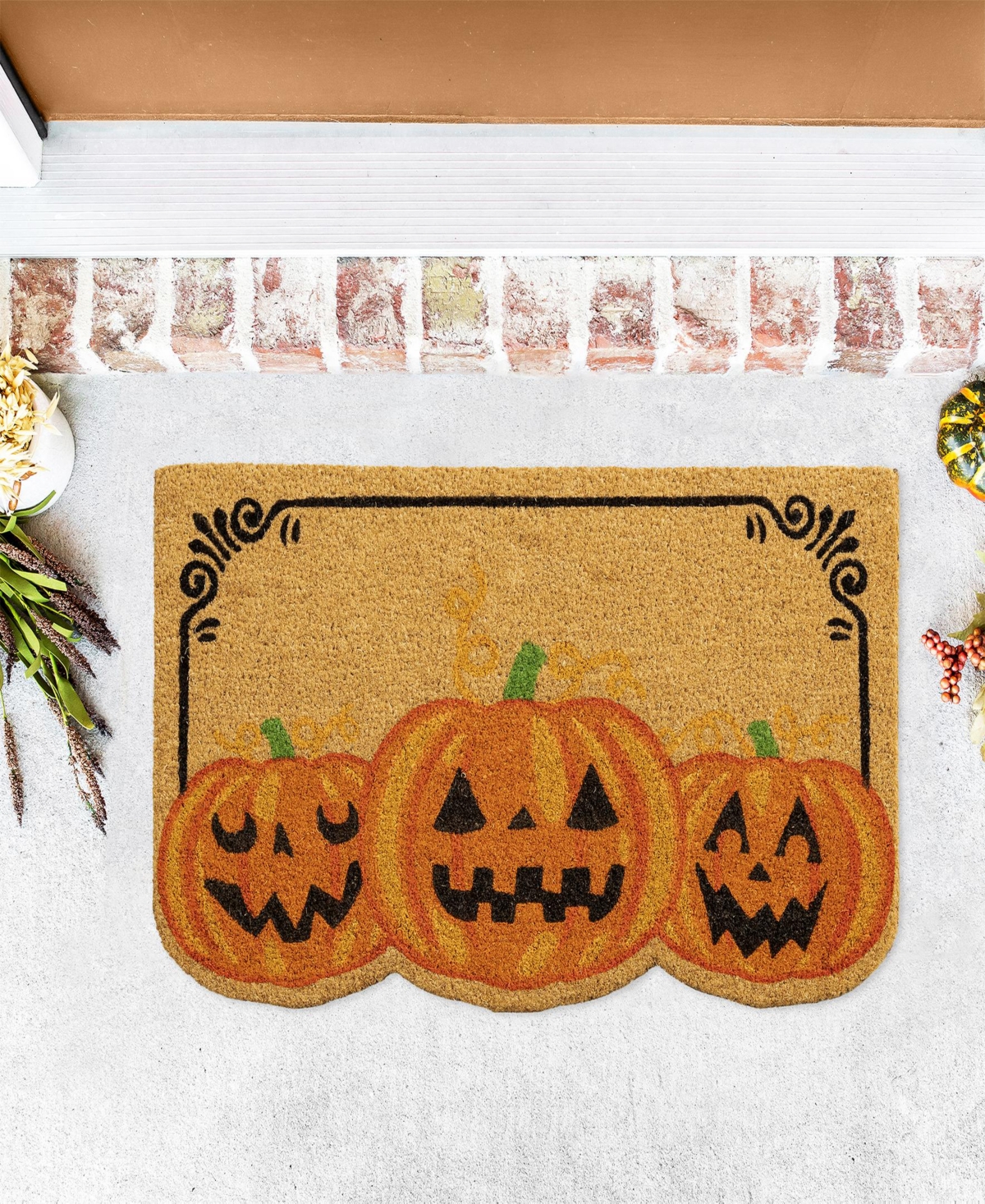 Vcny Home Three Pumpkins Halloween Outdoor Coir Doormat, 18" X 30" In Gold